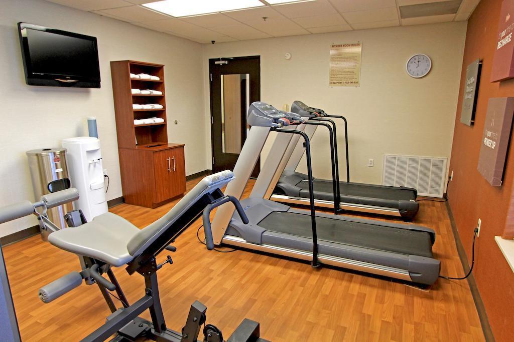 Comfort Suites Austin Airport Esterno foto