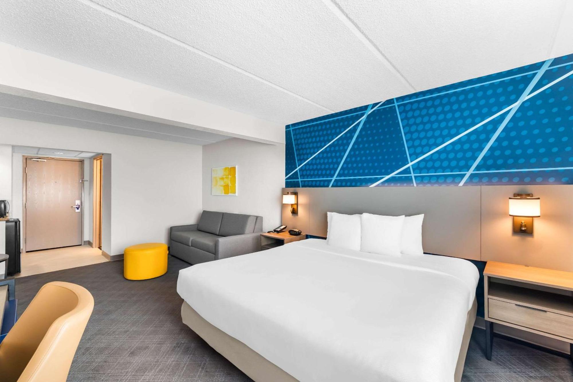 Comfort Suites Austin Airport Esterno foto
